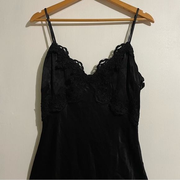 NWT Lulus Classy Beauty Black Satin Lace Mermaid Maxi Dress - Picture 6 of 11